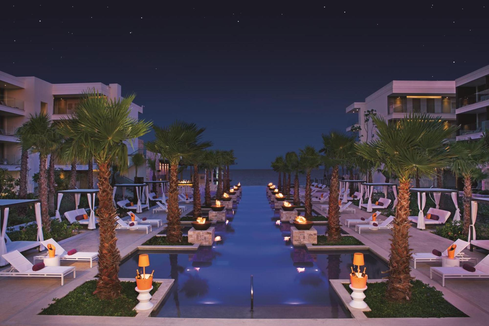 Suite Junior Doble Xcelerate con acceso directo a la piscina - Frente al mar